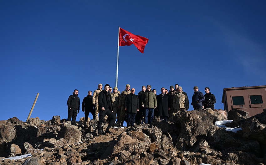 Soylu İranla sərhəddə getdi