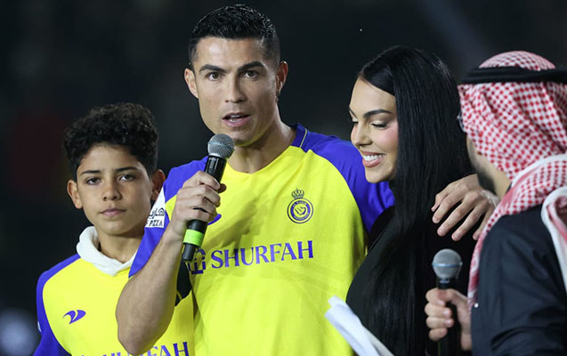 Ronaldo ərəb klubundan fantastik maaş ALACAQ