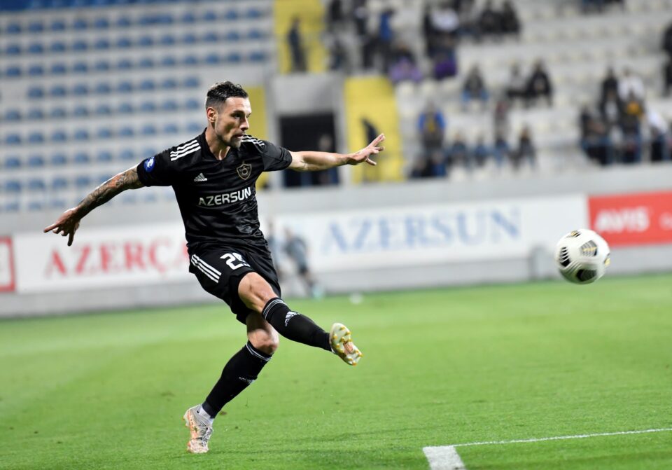 “Qarabağ” Veşoviçlə bağlı qərar verdi