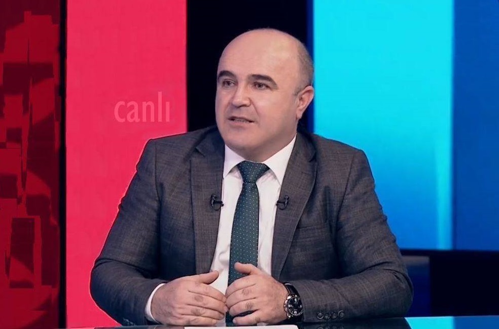 Mənfi proqnozlar qəsdən şişirdilir - EKSPERT
