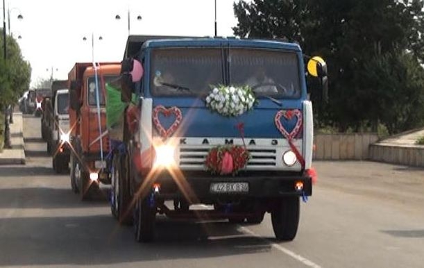Bakıda qəribə adət: “Kamaz”ı olmayanlar evlənə bilmir - VİDEO