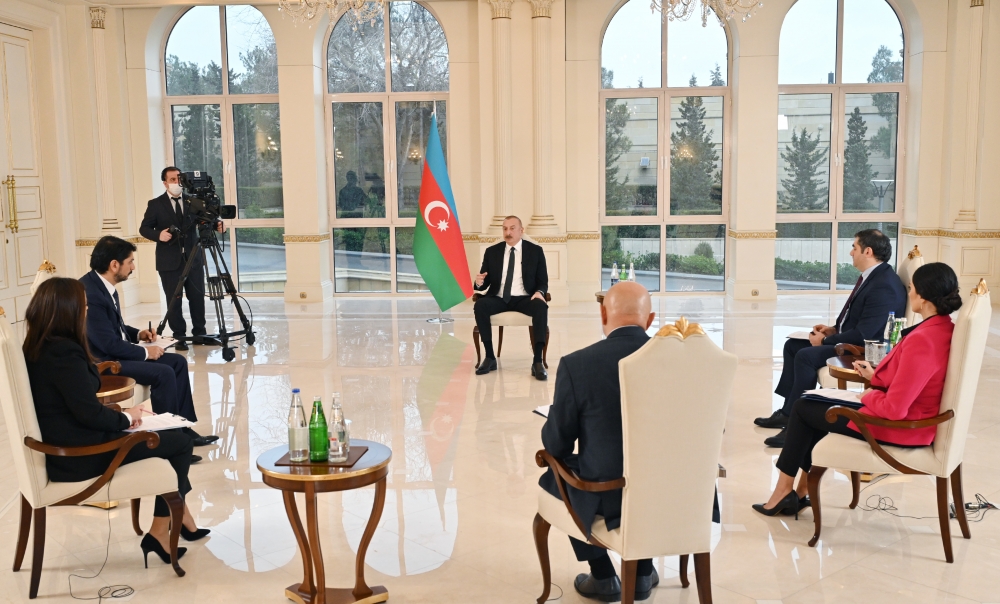 İlham Əliyevin bugünkü müsahibəsinin VİDEOSU