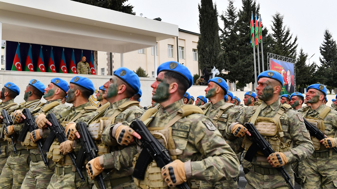 Ali Baş Komandan ordudakı islahatlardan DANIŞDI