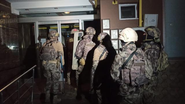 Sübh tezdən FETÖ əməliyyatı - 14 nəfər tutuldu