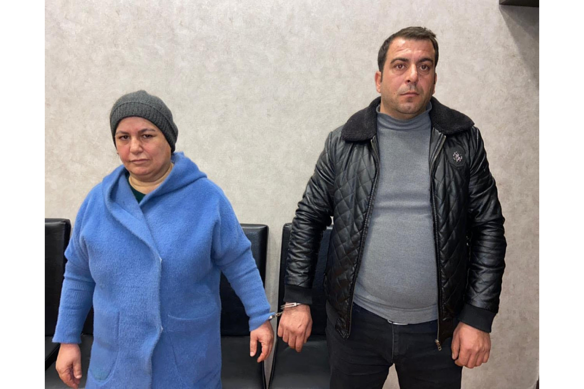 İki yaşlı uşağı qaçıran qadının 10 il həbsi istənildi 