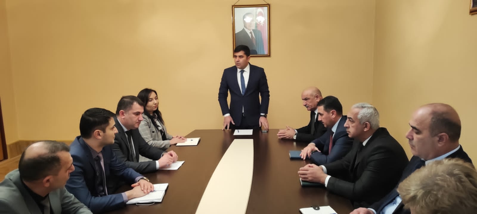 Hacıqabul rayon İcra Hakimiyyətində dəyirmi masa keçirilib - FOTOLAR