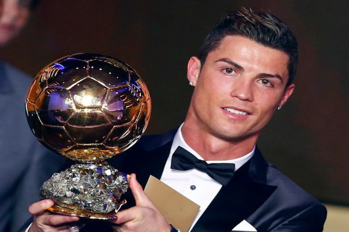 Ronaldo “Qızıl top”unu SATDI