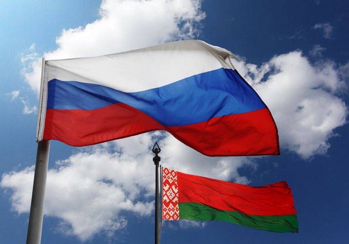 Rusiya və Belarus birgə hərbi təlimlərə BAŞLADI