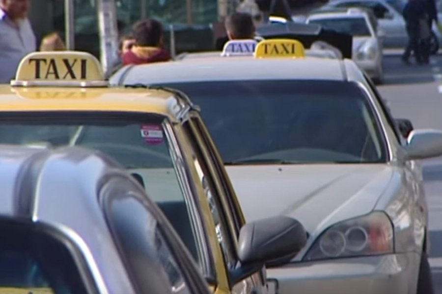 Sərnişinə əxlaqsız təklif edən sürücü saxlanıldı 