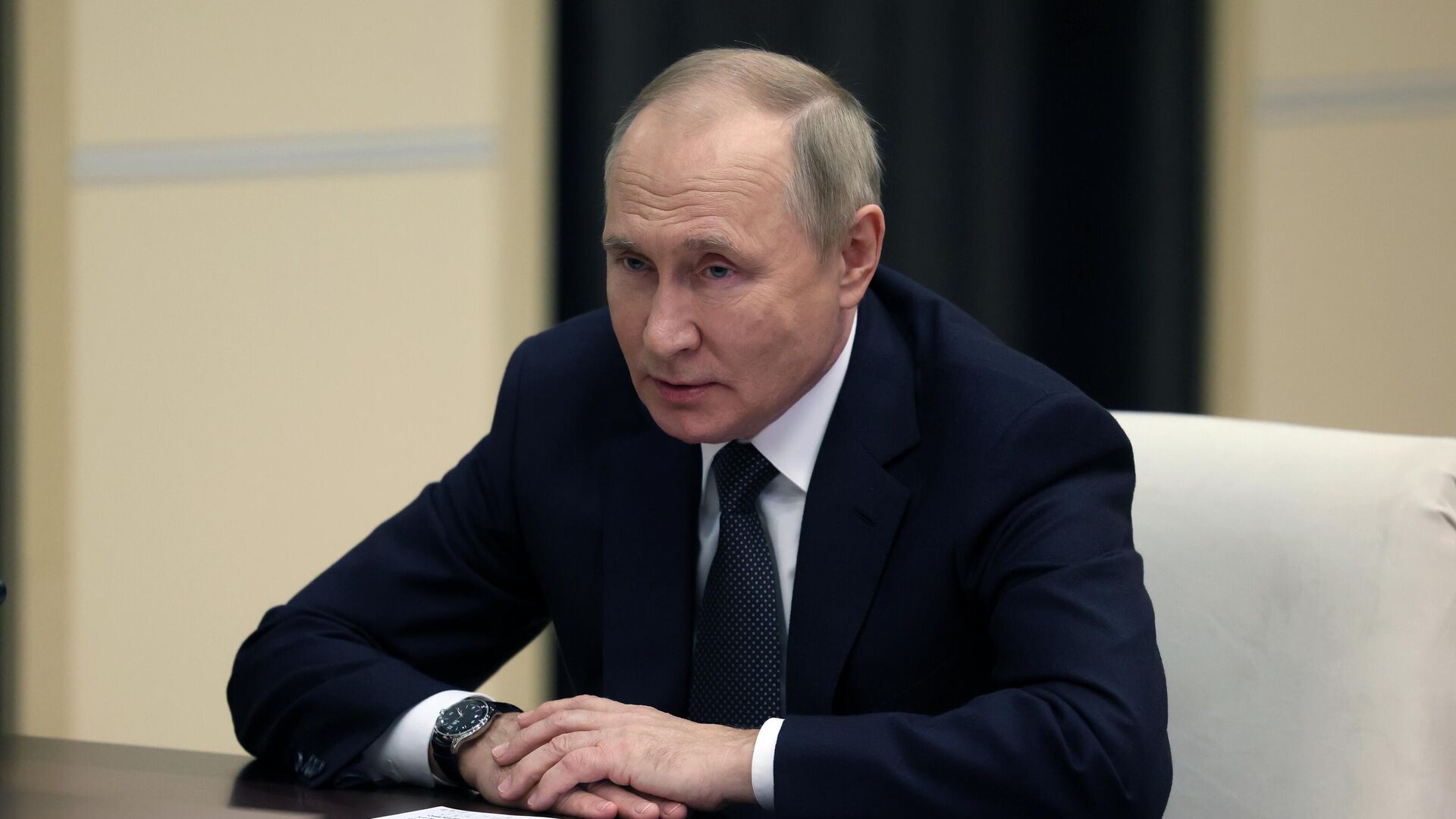 Rusiyanın etdikləri müharibəni dayandırmaq üçündür - Putin