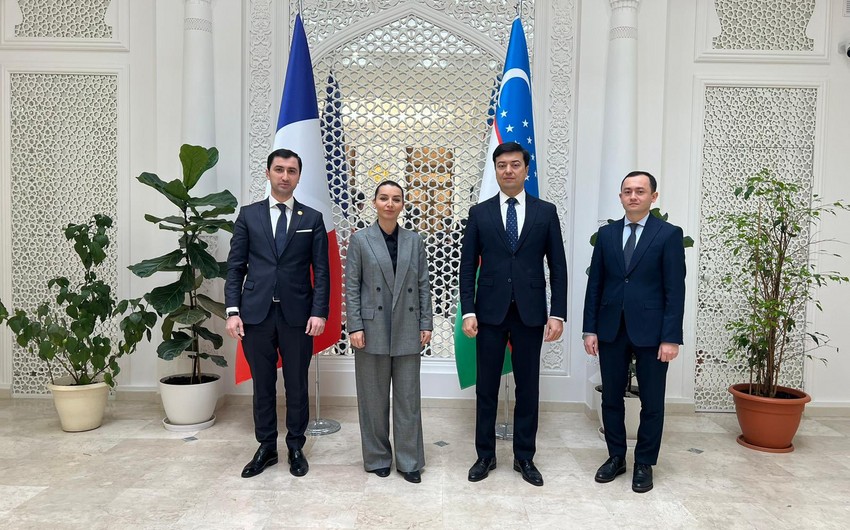 Leyla Abdullayeva Fransada səfirlərlə görüşüb - FOTO