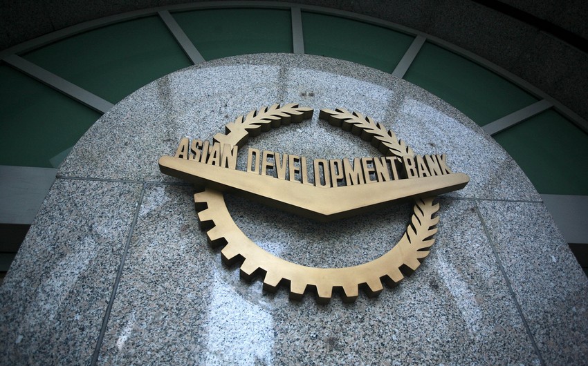 Asiya İnkişaf Bankı ilk dəfə manatla istiqraz buraxır