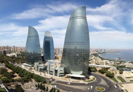 Bakıda 11 dərəcə isti - Rayonlarda yollar buz bağlayacaq