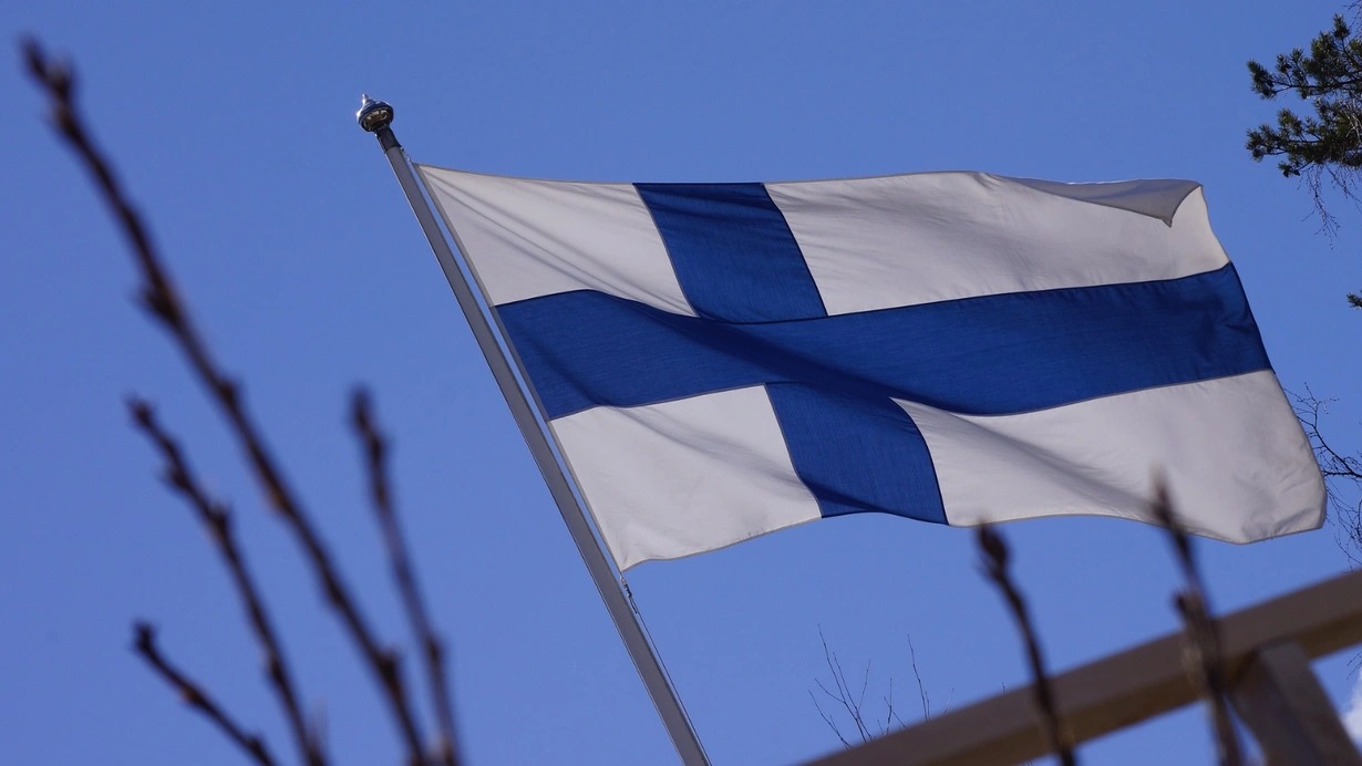Finlandiya əhalisinin yarıdan çoxu NATO-nu istəmir
