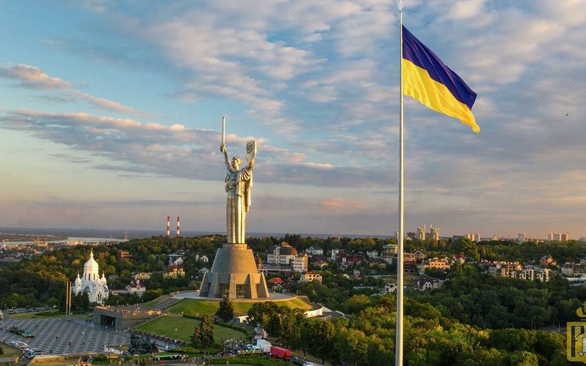Çexiya və Slovakiya prezidentləri Ukraynaya gedir