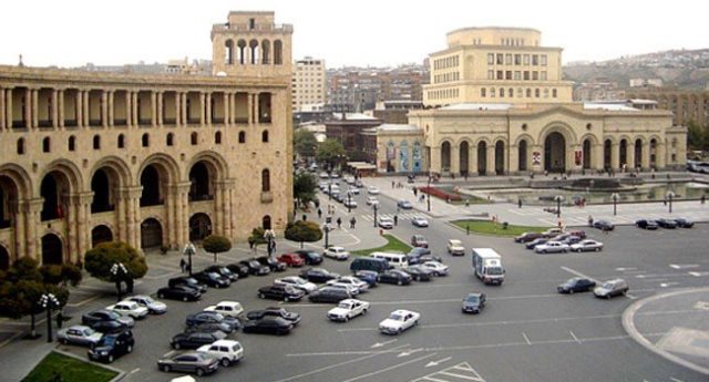 Daşnak fəalın Ermənistana girişi qadağan olundu