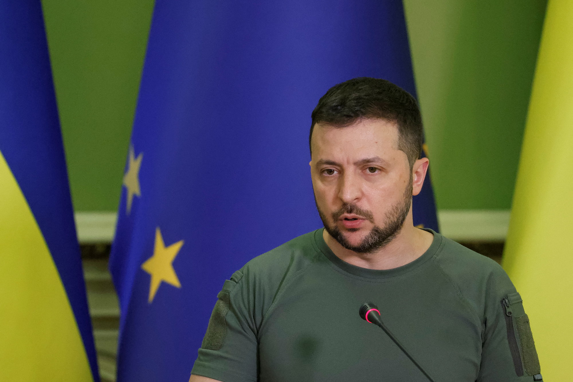 Dəstək çox olsa, Rusiya daha tez uduzar - Zelenski