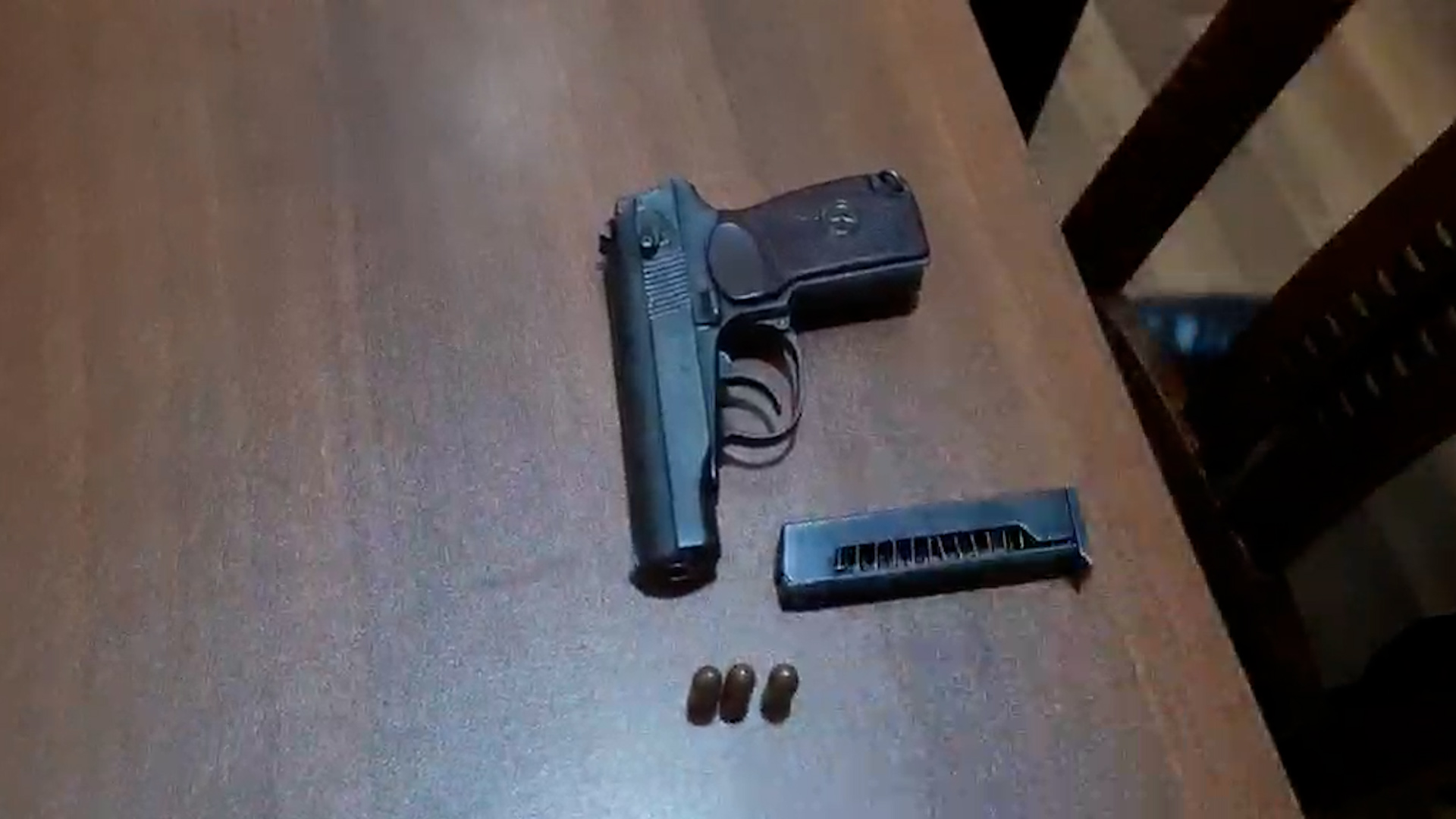 Şəhərdə “Makarov”la gəzən keçmiş məhkum TUTULDU