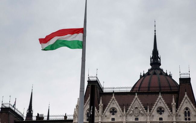Ukrayna ilə Macarıstan arasında qalmaqal - Kiyev etiraz etdi