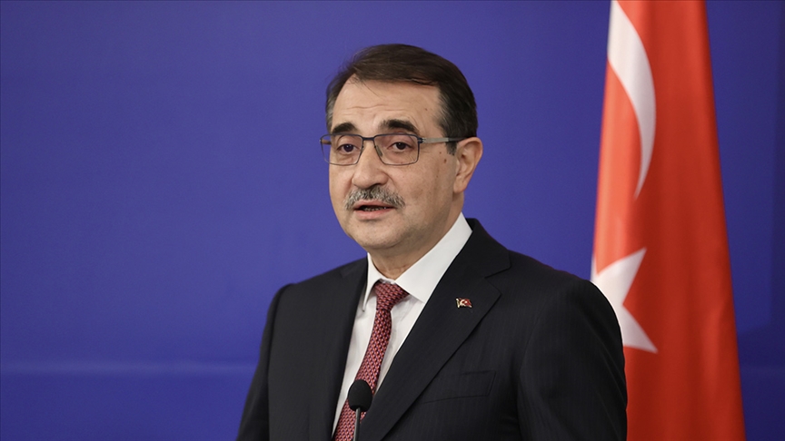 Türkiyəli nazir Azərbaycana GƏLİR