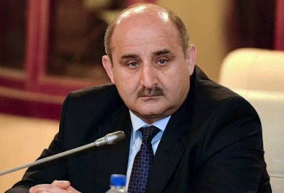 Bugünkü gənclik gələcək nəsillər üçün əsl nümunədir