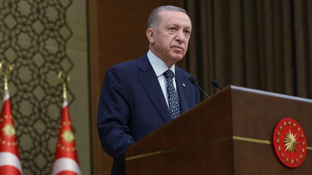 Ərdoğan Akşener və Baxçalı ilə müzakirə apardı