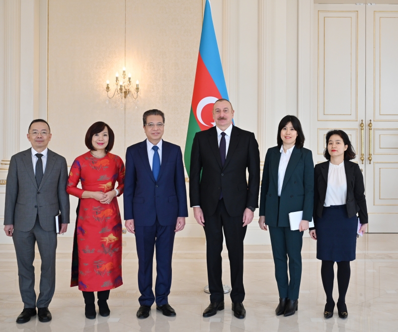 Prezident yeni səfirlərin etimadnamələrini qəbul etdi - FOTOLAR