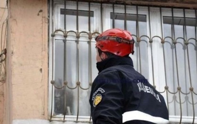 Biri azyaşlı olmaqla 4 nəfər xilas edilib - FHN