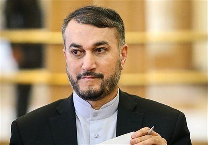 İran məxməri inqilablar ölkəsi deyil - Abdullahian