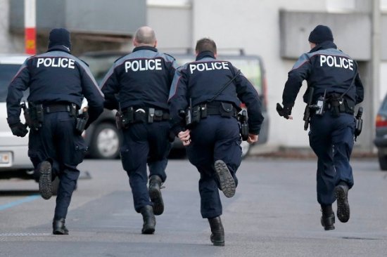 Peruda 7 polis ÖLDÜRÜLDÜ