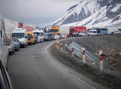 Rusiya ilə Ermənistanı birləşdirən yol yenə bağlandı