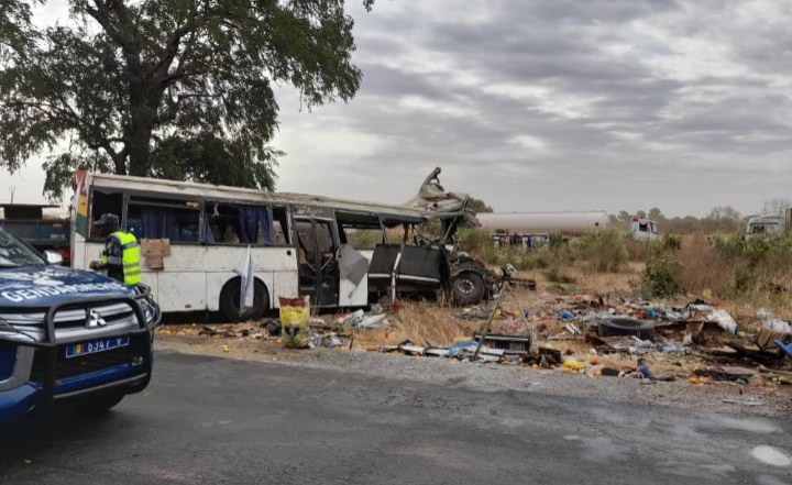 Avtobus qəzası: 20 nəfər öldü, 68 yaralı var
