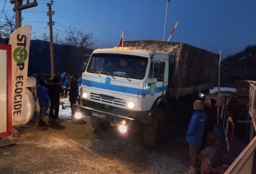 Son sutkada Laçın yolundan 72 avtomobil keçib