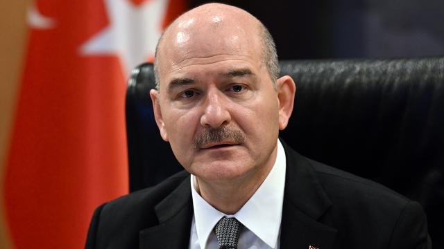 Hatayda hər iki binadan biri çöküb - Nazir