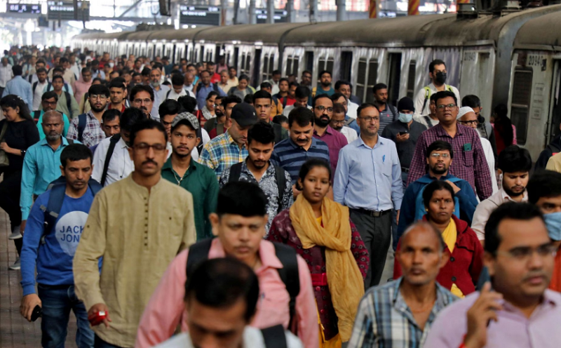 Hindistan 1 il əhalisinin dəqiq sayını bilməyəcək