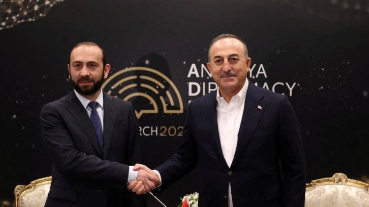 İrəvanda aksiya: Mirzoyanın səfərindən narahat olanlar var