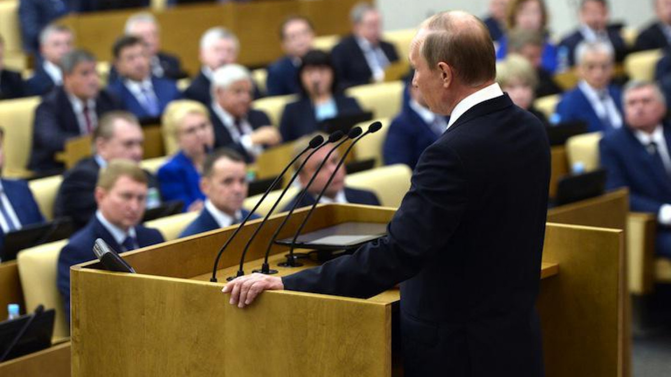 15 deputat Putinin keçirəcəyi iclasa buraxılmayacaq - SƏBƏB