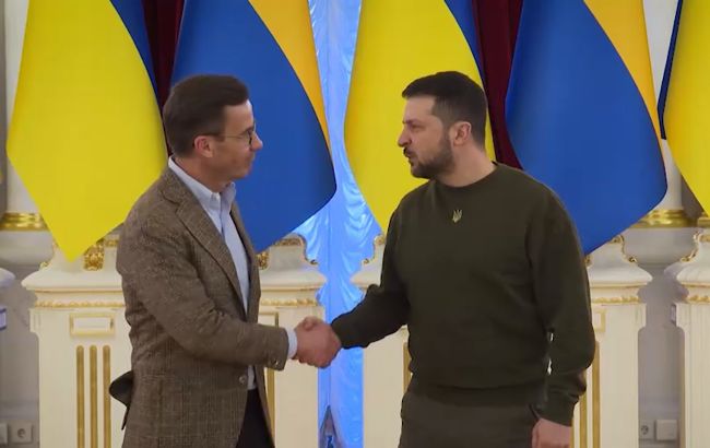 İsveçin baş naziri Ukraynaya gəldi - VİDEO