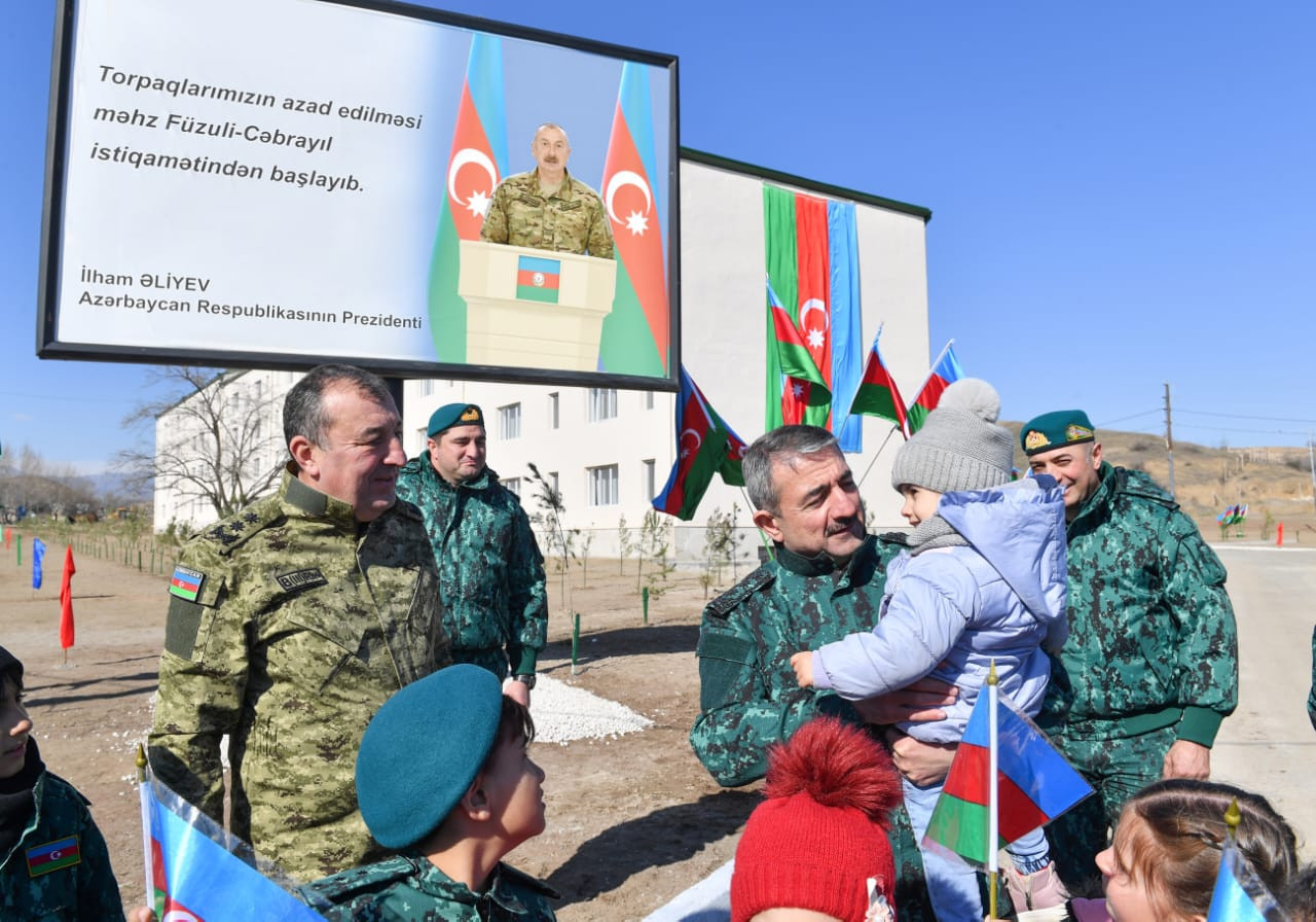 Cəbrayılda DSX-nin xidməti yaşayış binaları istifadəyə VERİLDİ