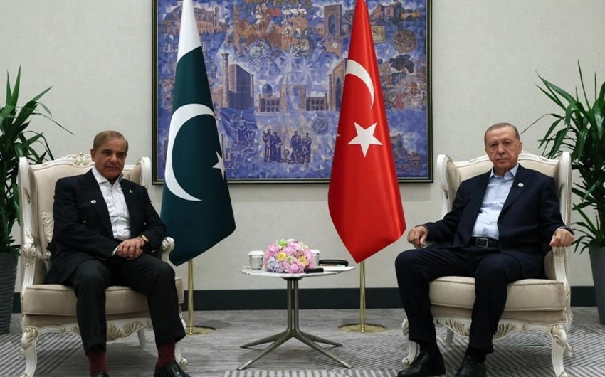 Ərdoğan Pakistanın baş naziri ilə görüşdü