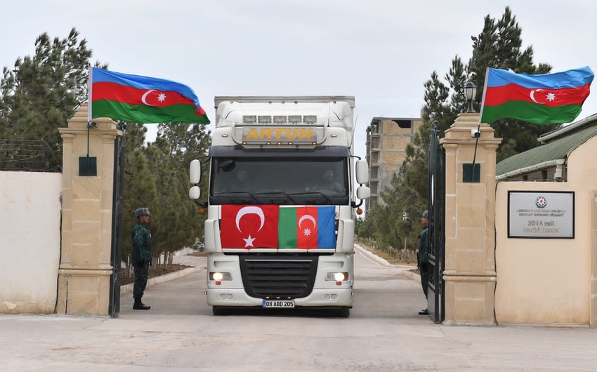 Azərbaycan Türkiyəyə növbəti dəfə yardım göndərdi - FOTOLAR