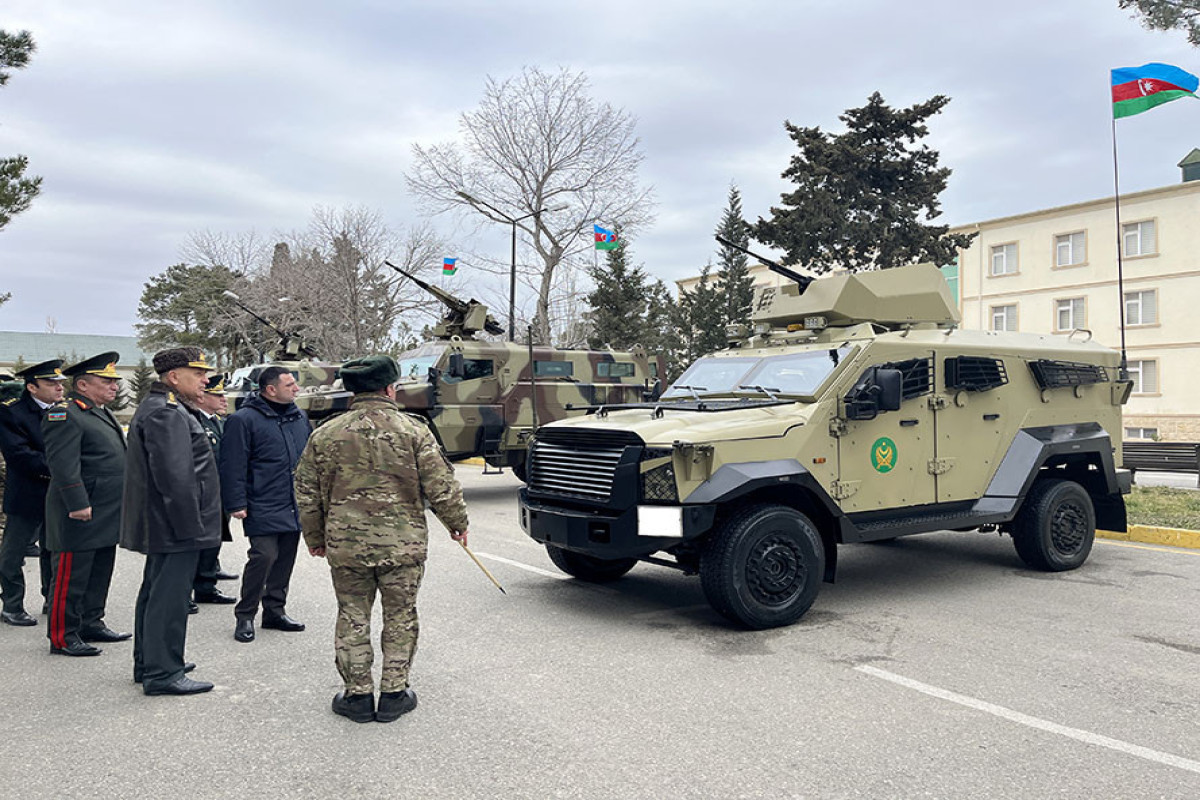 Gürcü komandan hərbi hissələri ziyarət etdi - FOTO