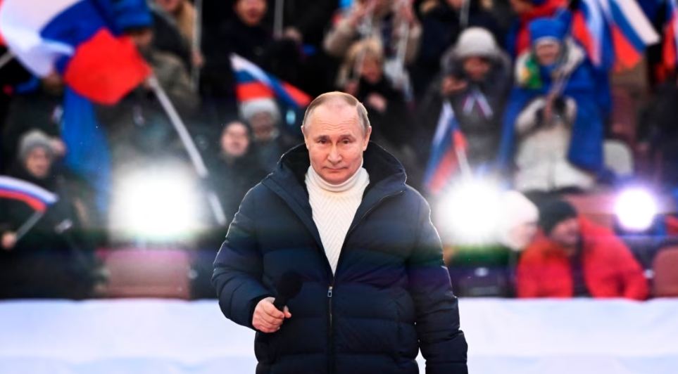 Putin konsertdə: İnsanların zorla gətirildiyi deyilir - VİDEO