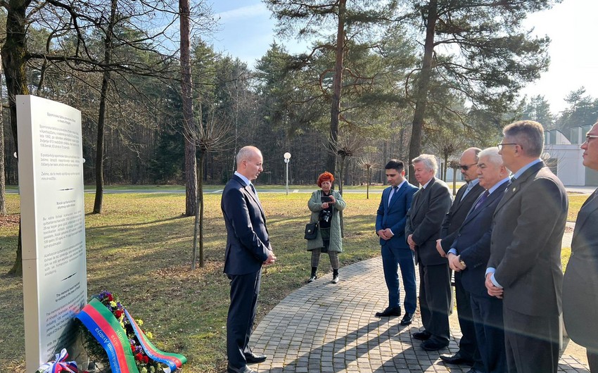  Sloveniyada Xocalı memorialı ziyarət edildi - FOTOLAR