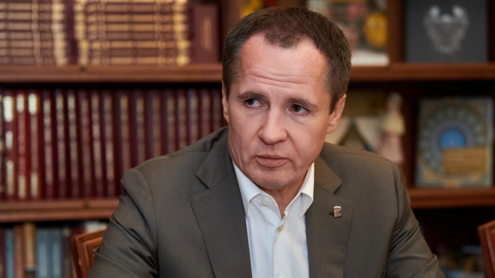 Dünən qəza xəbərini verən qubernator bu gün zəhərləndi
