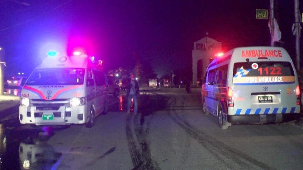 Pakistanda avtobus qəzası - 13 nəfər öldü