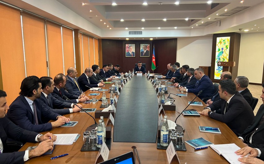 Baş bankir sığorta şirkətlərinin rəhbərləri ilə görüşdü