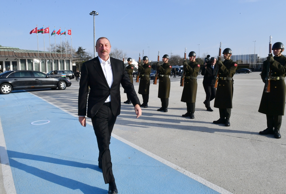 İlham Əliyevin Türkiyəyə səfəri başa çatdı - FOTO