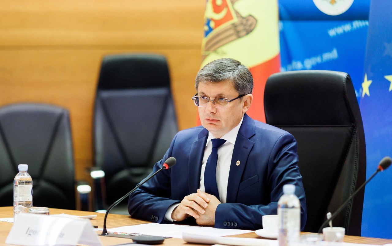 Separatçılar bizdən yaxşı silahlanıb, amma NATO üzvü olmayacağıq - Moldova spikeri