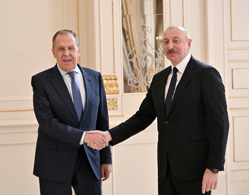 Putin fəaliyyətimizin inkişafına xüsusi diqqət yetirir - Lavrov